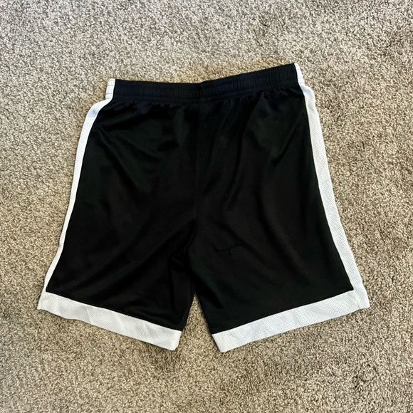 Nike Dri-Fit Shorts - Picture 2 of 2